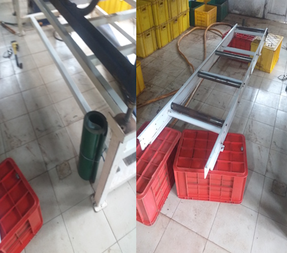 Replacing discharge conveyor belt