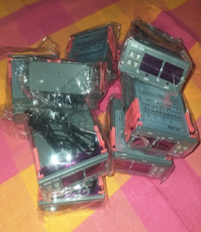 Air dryer two way temperature controller unit