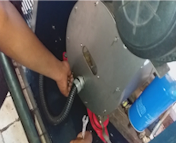 Repairing jaguar compressor